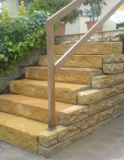 Sanierung Treppe mit Sandstein 4